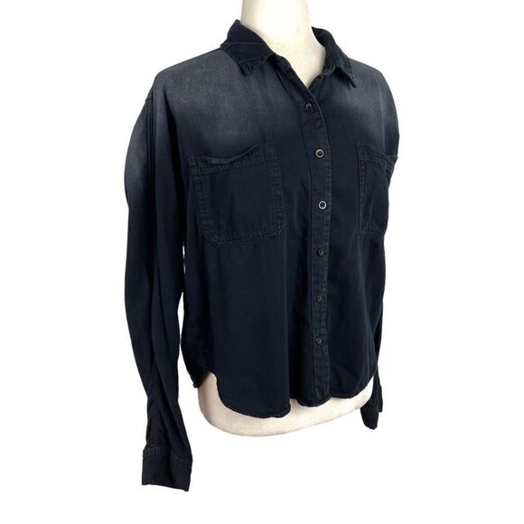 BDG Denim Ombre Shirt Womens Medium Long Sleeve Chambray Button Down Boxy Black - Picture 2 of 11